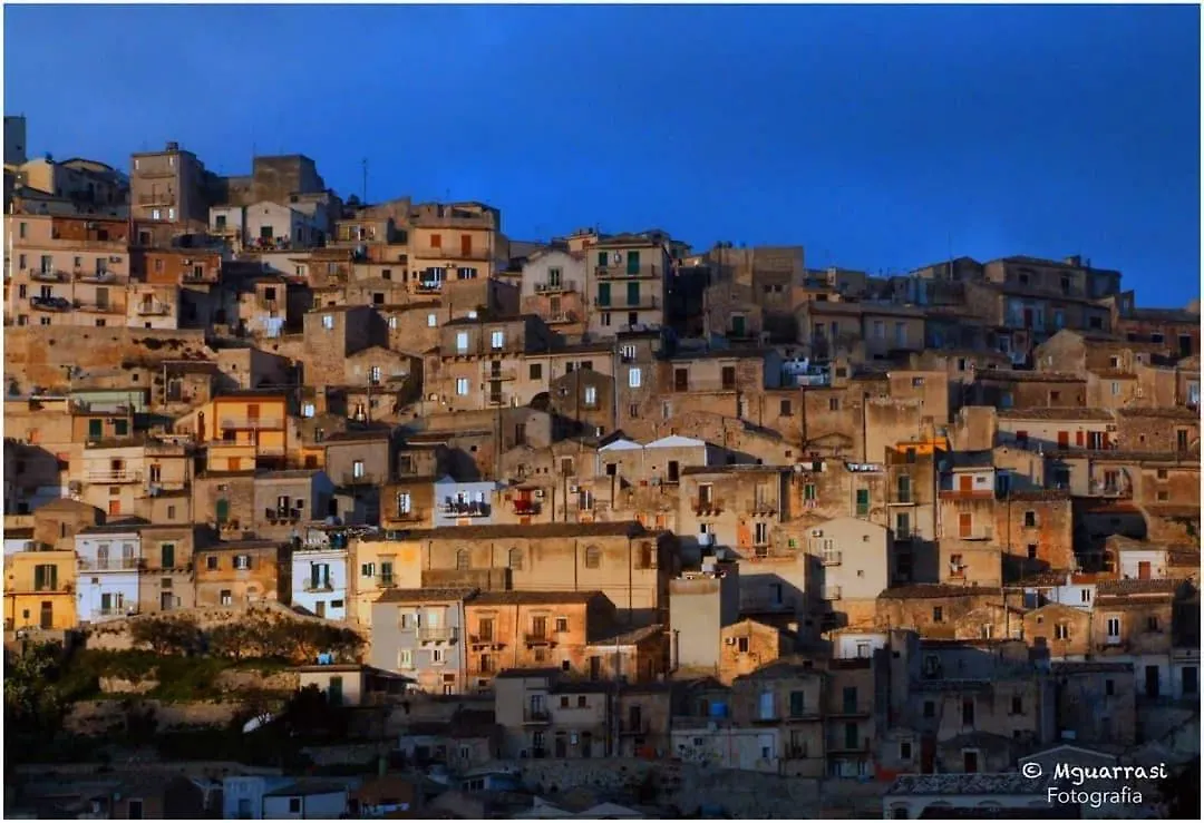 Si-Moutique, Le Case-Grotte Degli Avi 2 Modica
