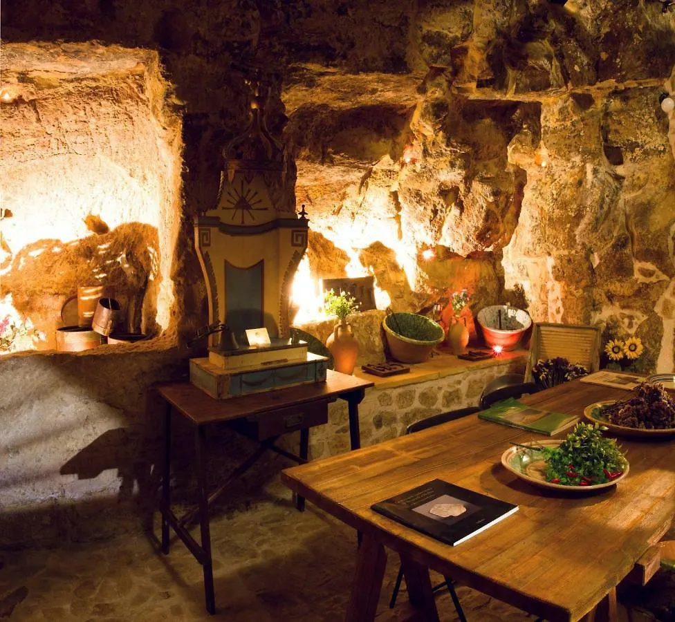 Daire Si-Moutique, Le Case-Grotte Degli Avi 2 Modica İtalya